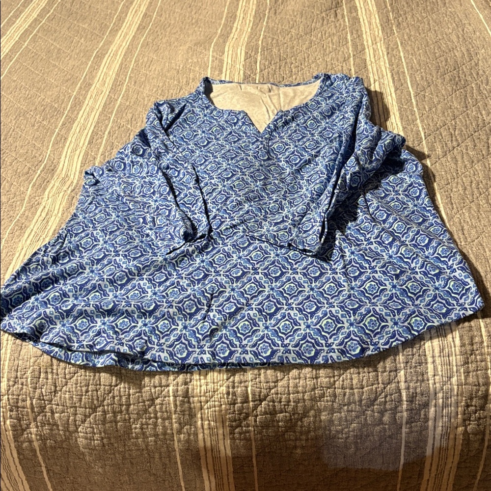 Women’s size 2X Kim Rogers Blue and Green 3/4 sleeve top